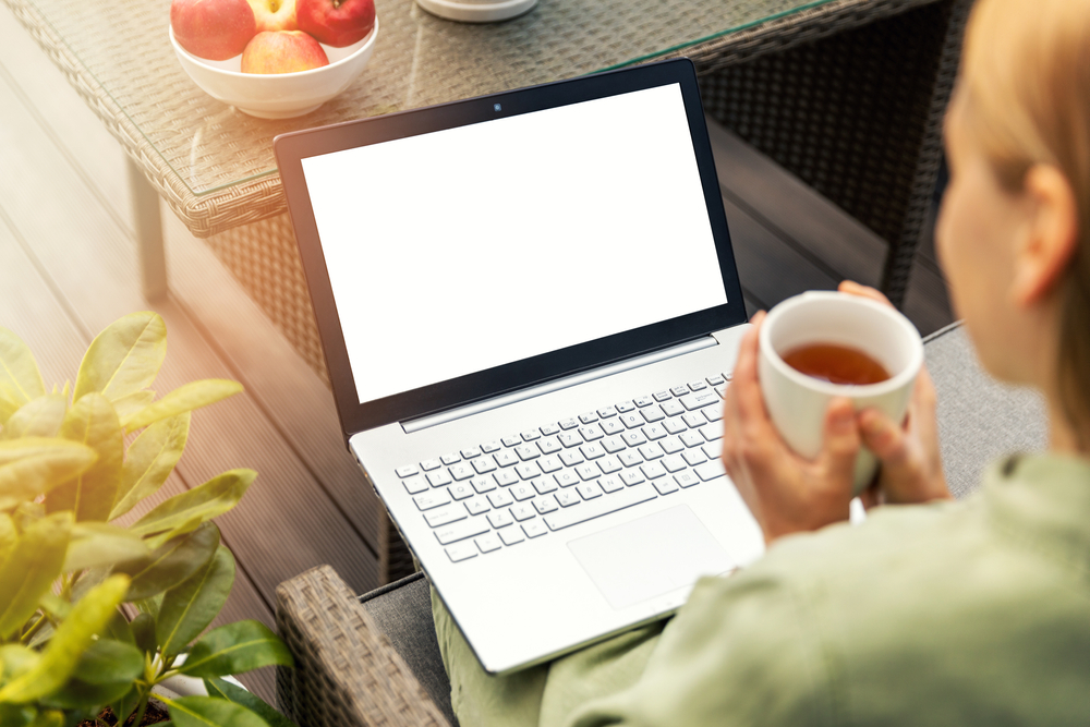 Op de laptop in de tuin. Dit zijn de tips